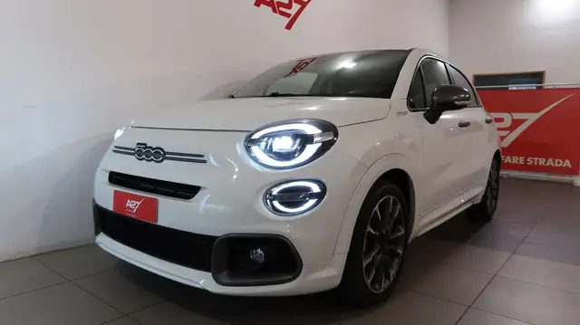 Fiat 500X view 27