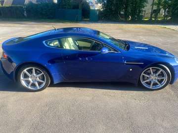Vantage V8