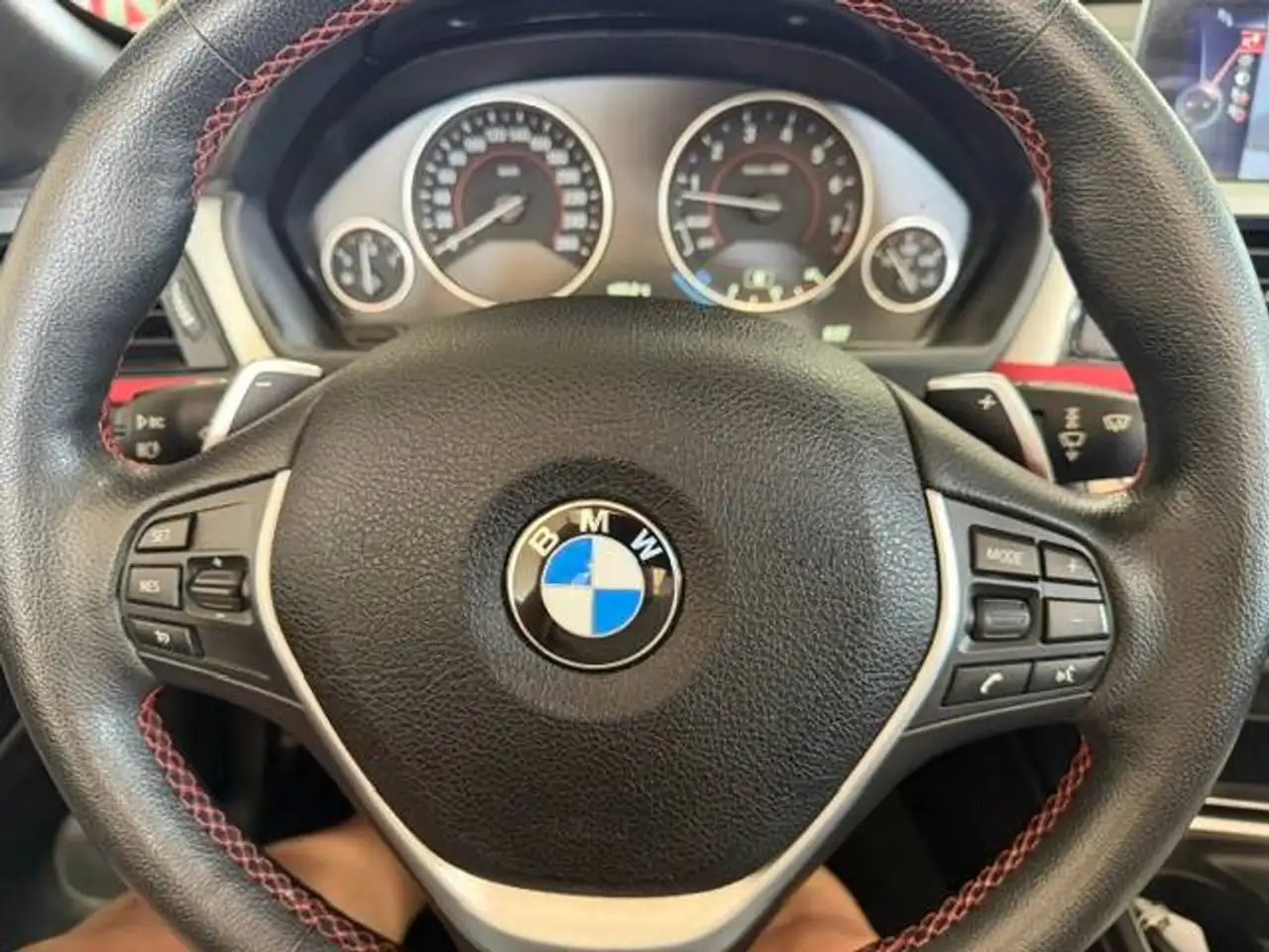 BMW 4 Series photo BMW 4 Series