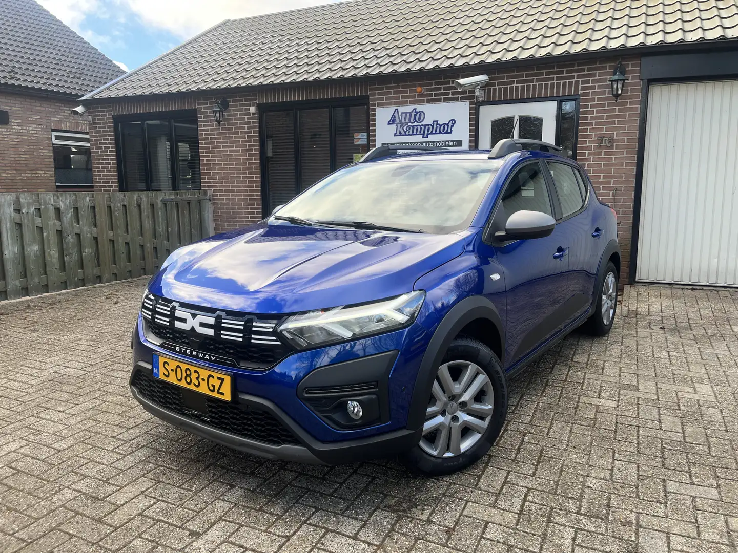 Dacia Sandero Stepway 1.0 TCe 100 ECO-G Expression LPG-g3 Blau - 1