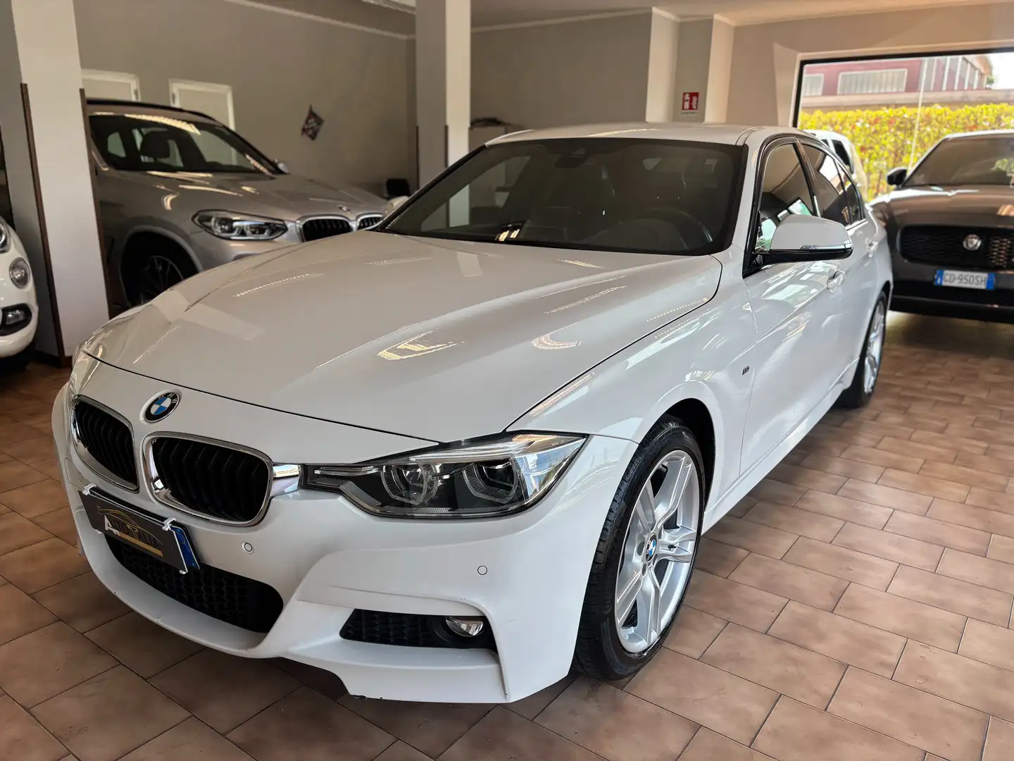 BMW 318 318 i M-sport *66000 km *tagliandi certificati BWM Bianco - 1