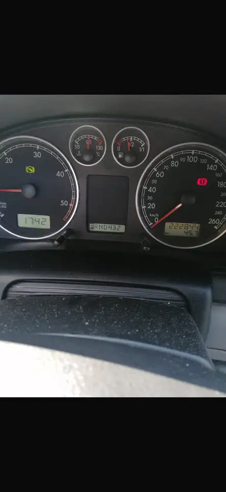Volkswagen Passat 1.9 TDI, foto 11