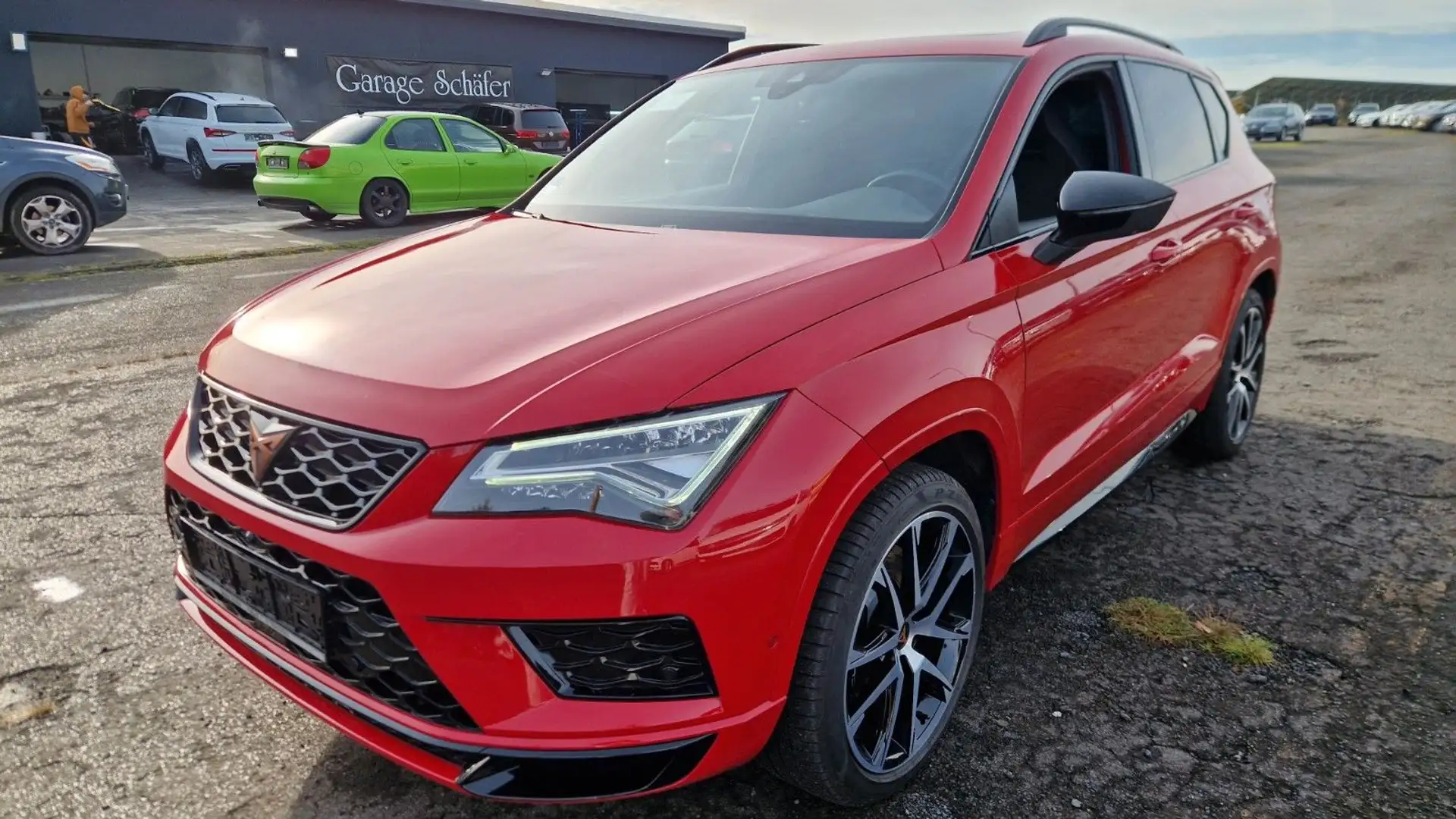 CUPRA Ateca 4Drive Schalensitz Pano Navi LED AHK - 1