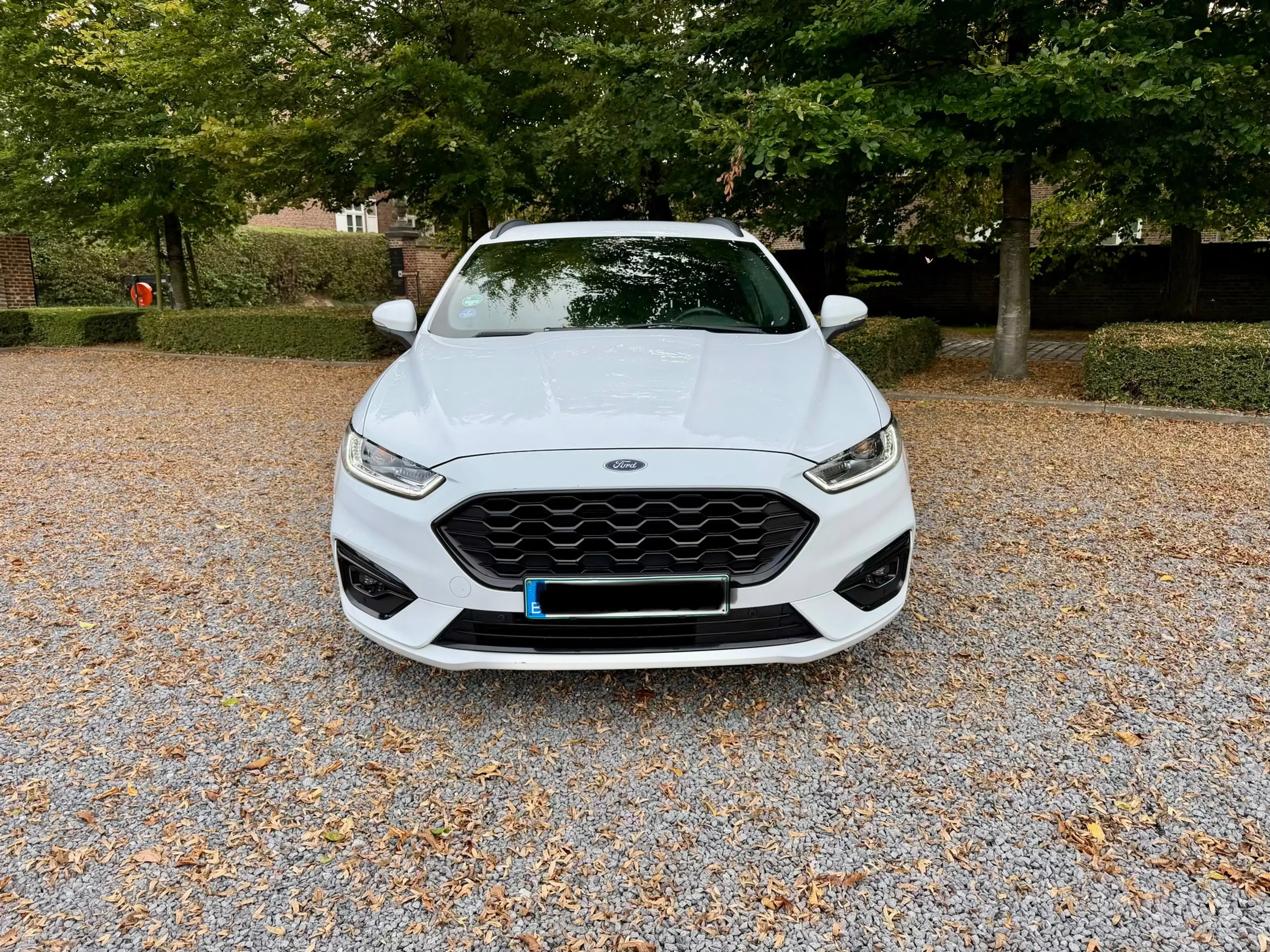 Ford Mondeo 2.0 HEV ST-Line 187pk Hybride LED Camera Key-less — photo 2