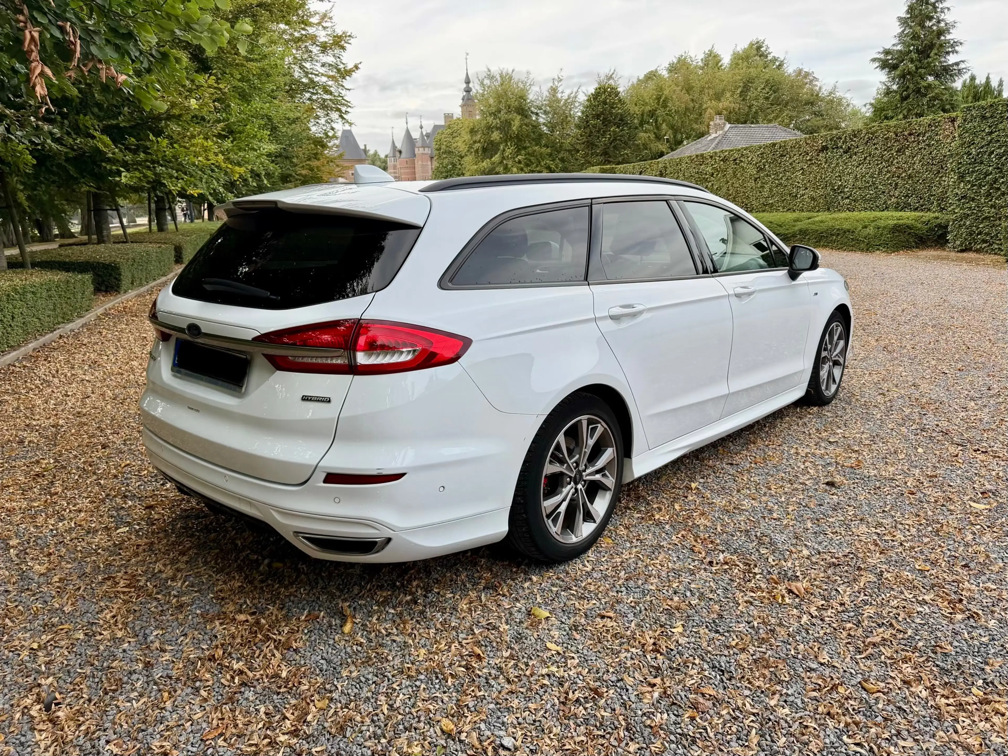 Ford Mondeo 2.0 HEV ST-Line 187pk Hybride LED Camera Key-less — photo 4