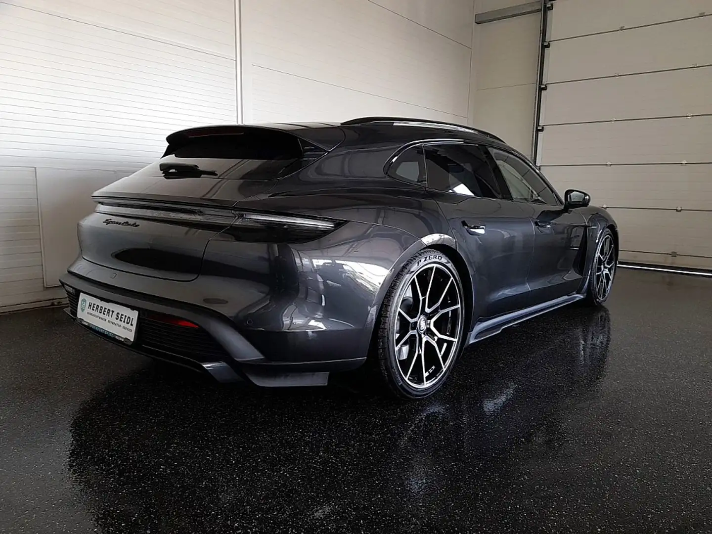 Porsche Taycan Turbo Sport Turismo *NP: € 203.726,--* Grau - 2