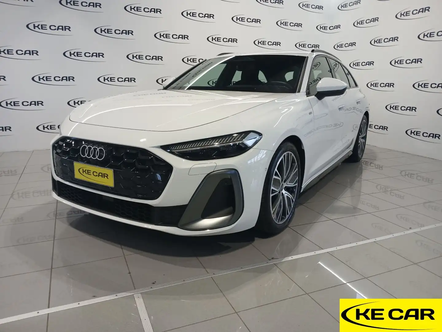 Audi A5 A5 Avant TDI 150 kW mHEV+ S tronic quattro S Line Bianco - 1