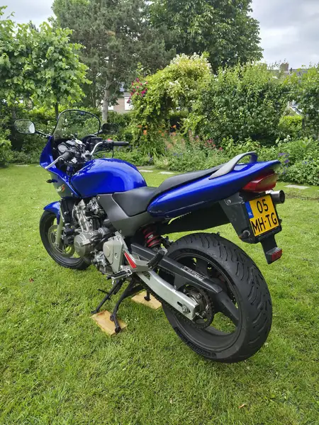 Honda CB 600 F Hornet - foto 4