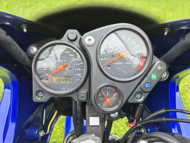 Honda CB 600 F Hornet - foto 6