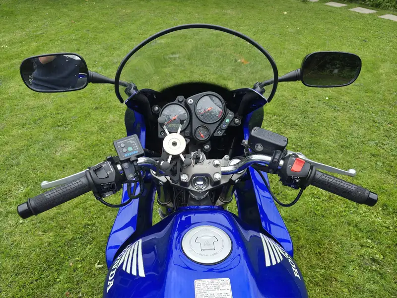 Honda CB 600 F Hornet - foto 5