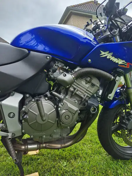 Honda CB 600 F Hornet - foto 8