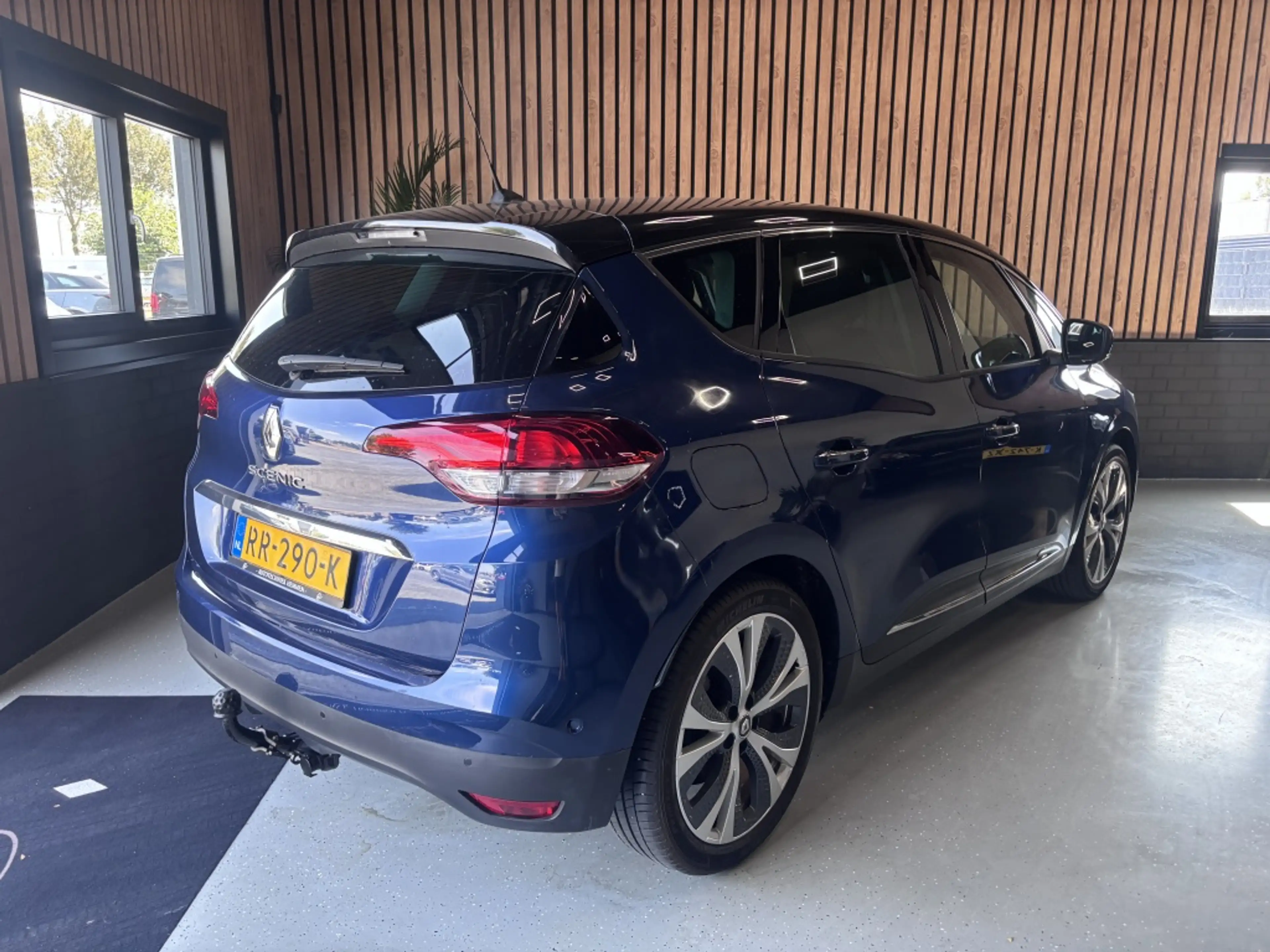 Renault Scenic 1.2 TCe Collection NAVI/TREKHAAK/20 INCH WIELEN — photo 3