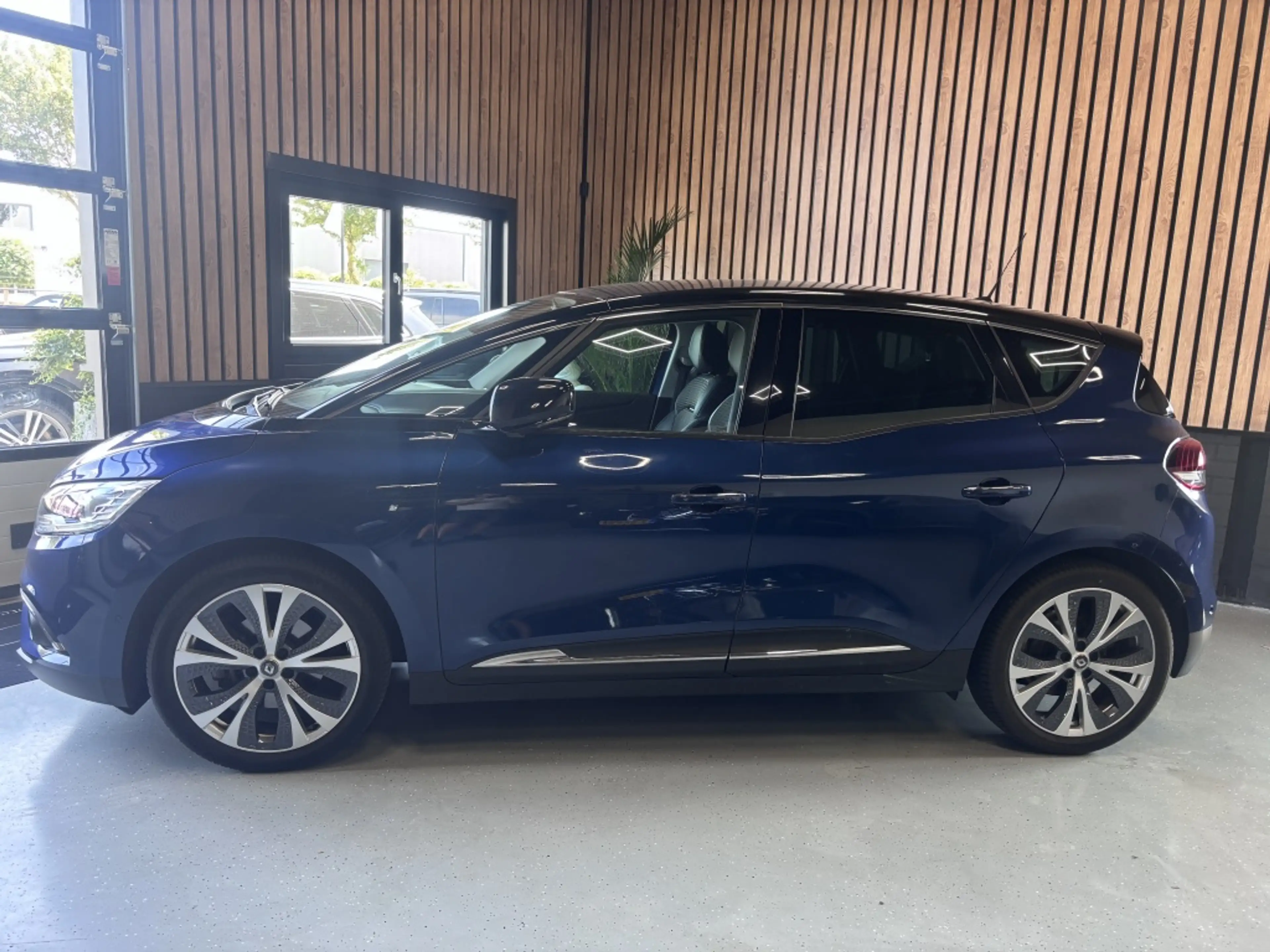 Renault Scenic 1.2 TCe Collection NAVI/TREKHAAK/20 INCH WIELEN — photo 8