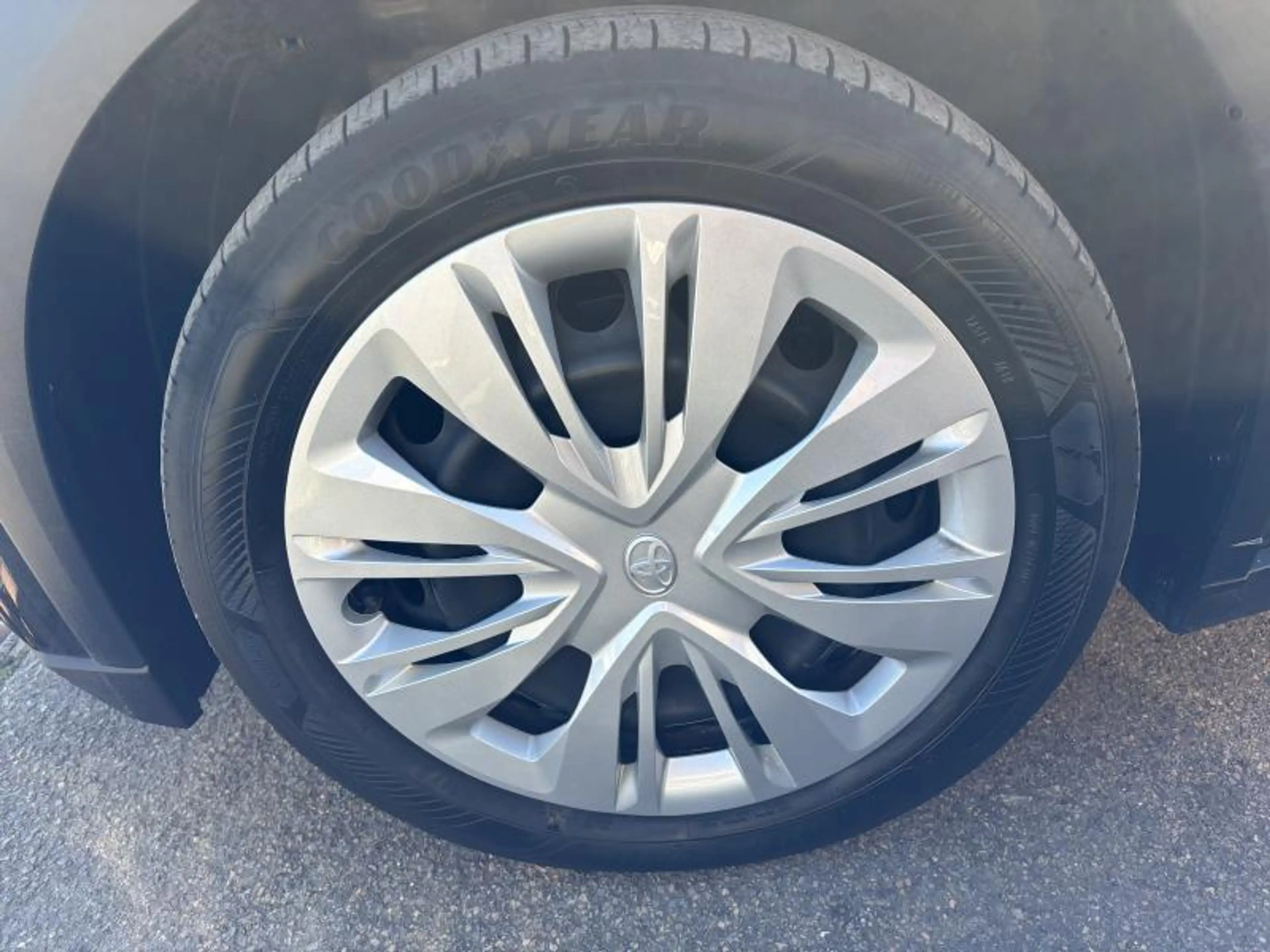 Toyota Aygo X Play — photo 15