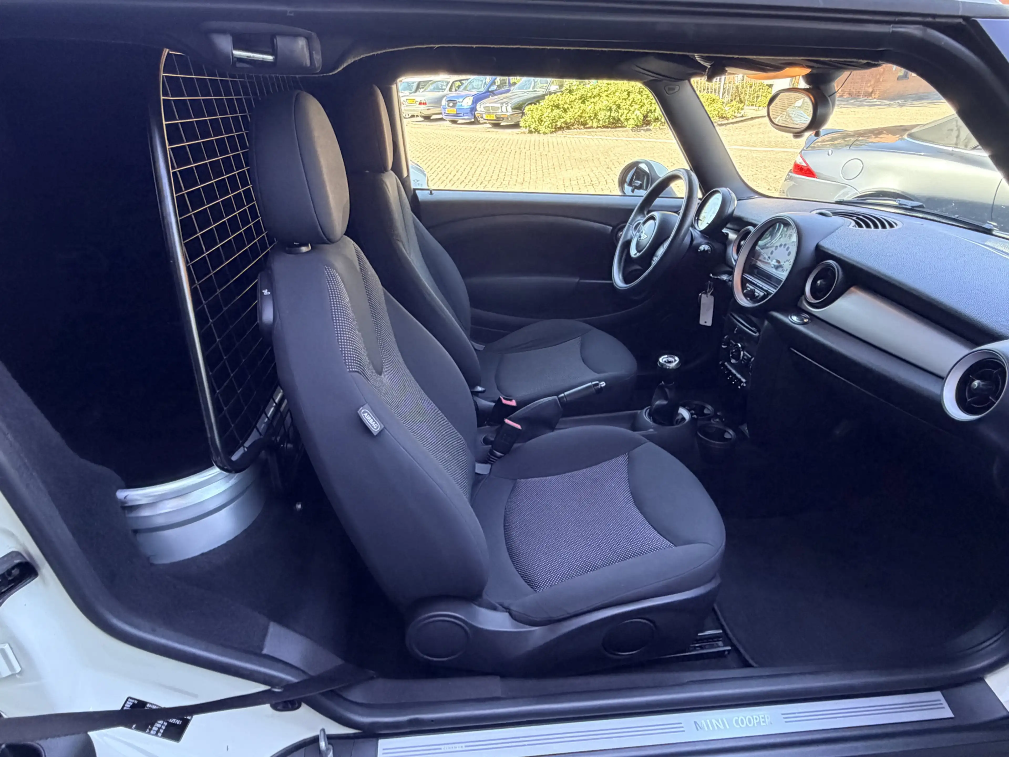 MINI Cooper D Clubvan — photo 5