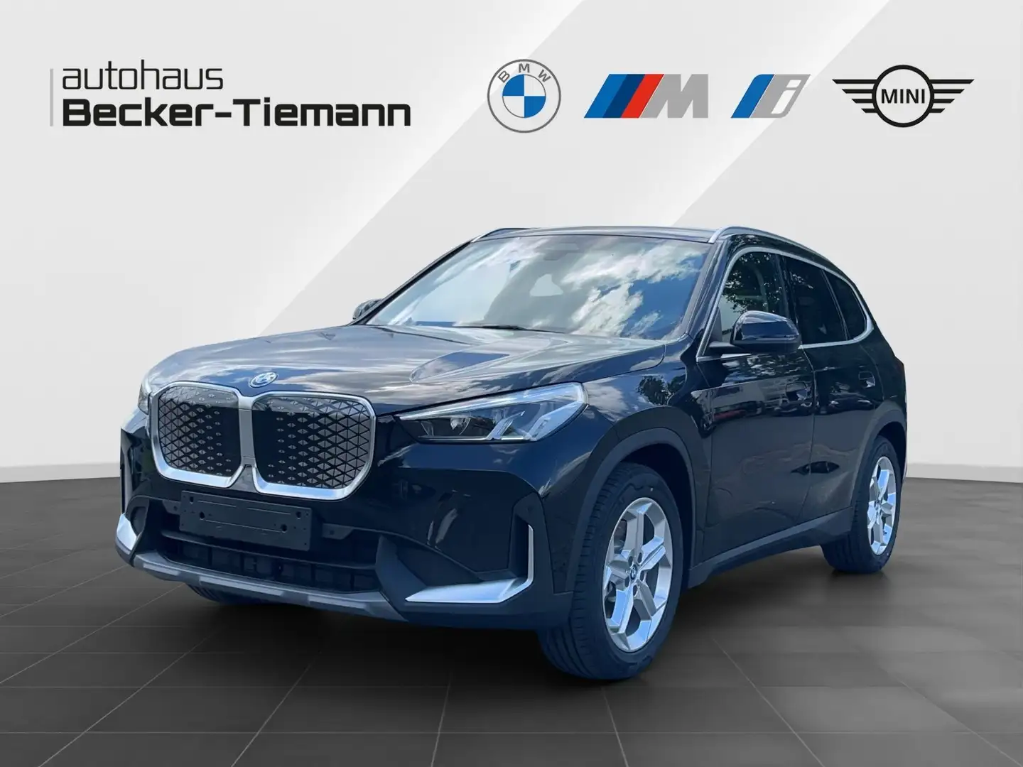 BMW iX 1 xDrive30 - UPE 49.270,- € #exclusive Negro - 1