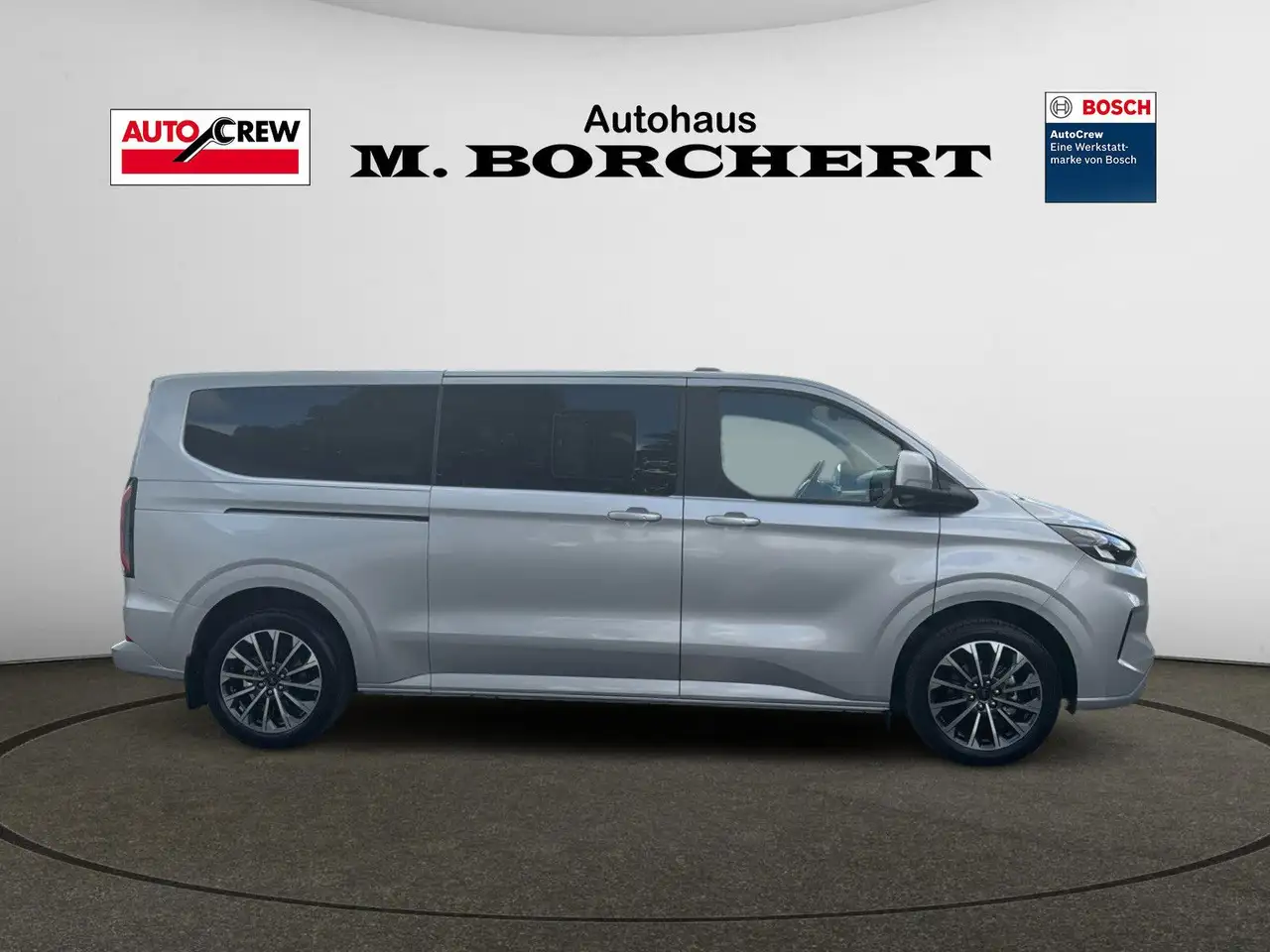 Ford Tourneo Custom 2026 — фото 6