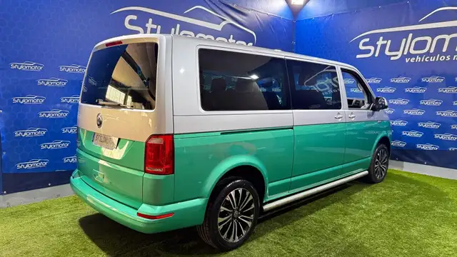 Volkswagen Caravelle view 12