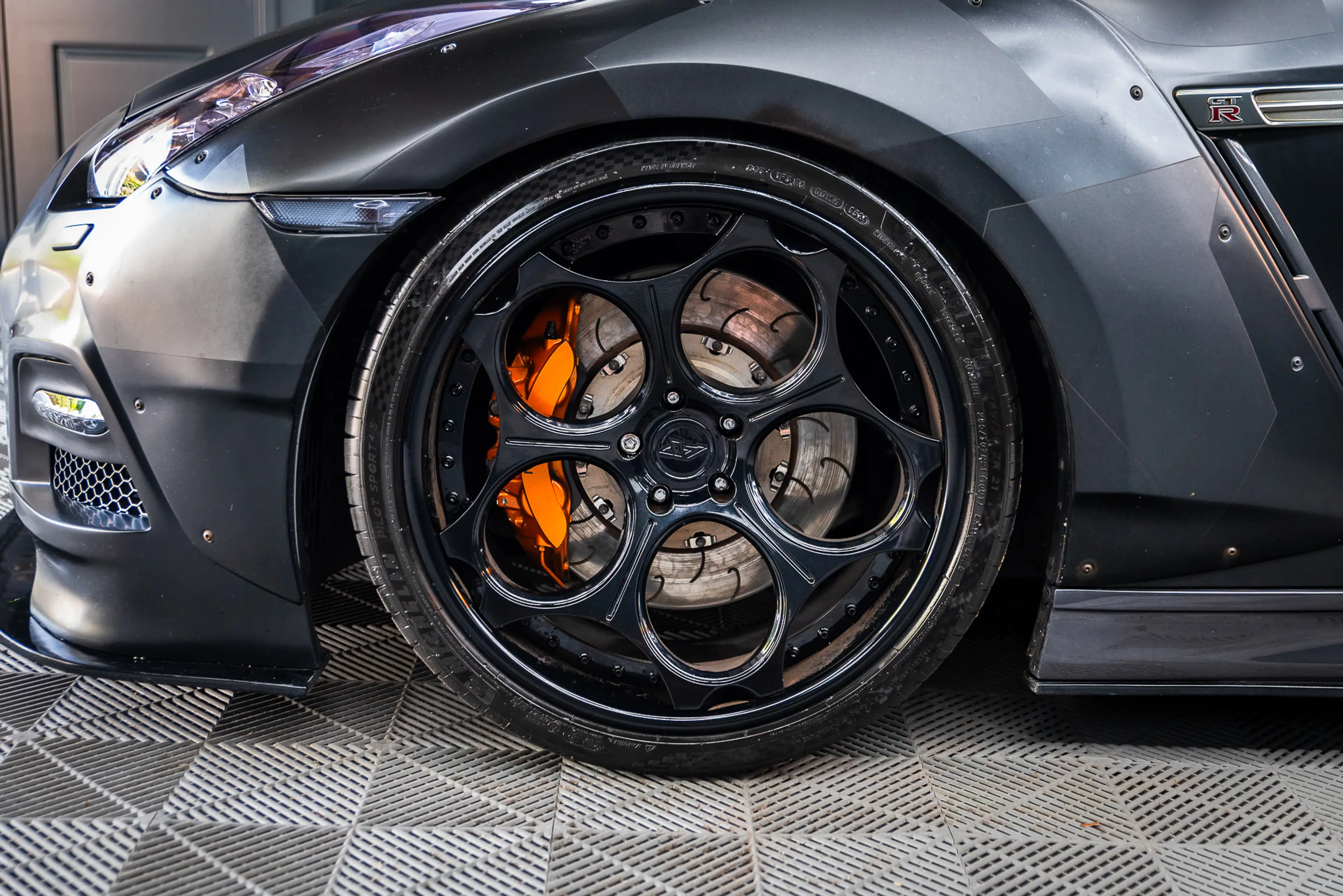 Nissan GT-R 3.8 V6 4.1L Stroker ALPHA AMS Prior Design Widebod — photo 32