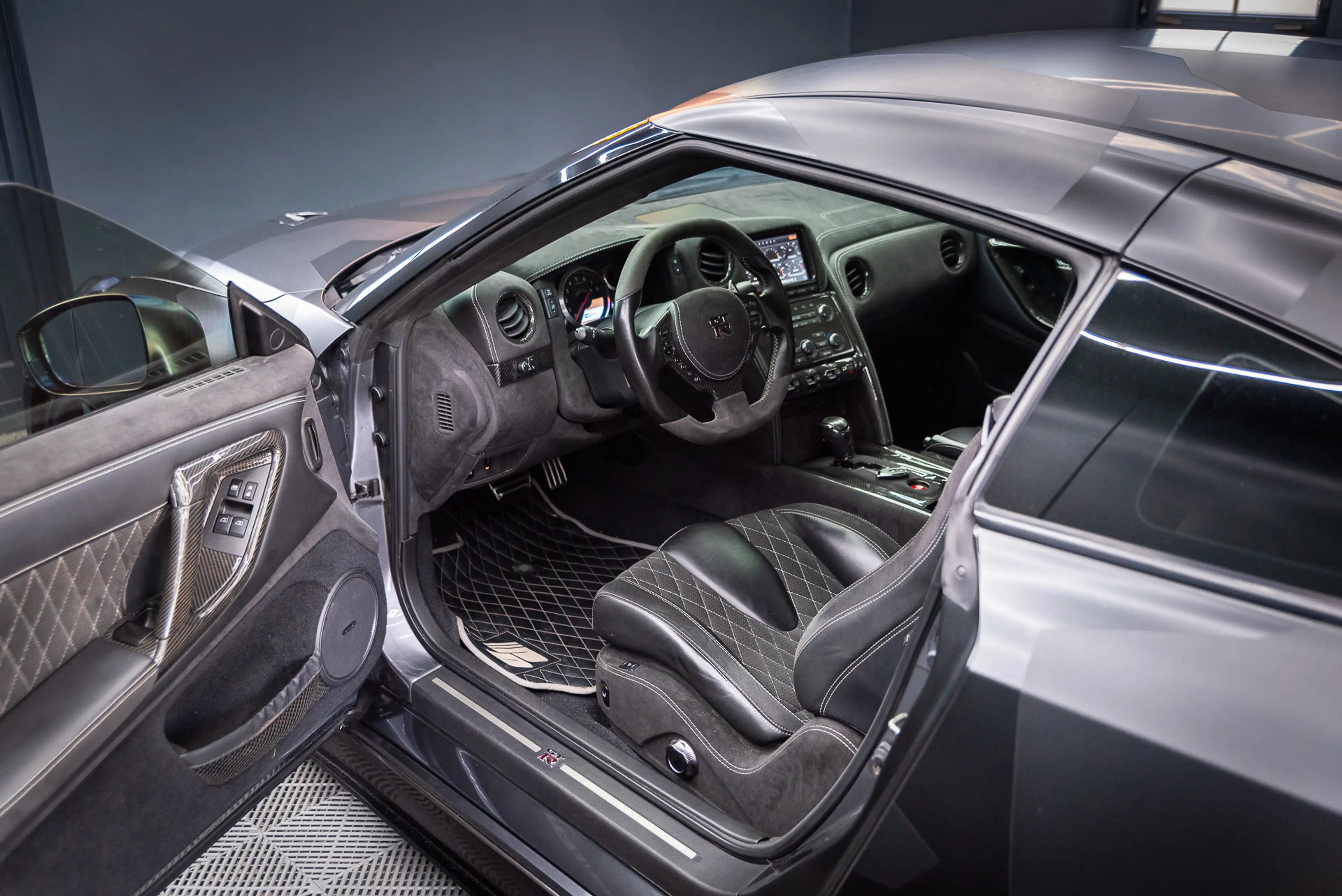 Nissan GT-R 3.8 V6 4.1L Stroker ALPHA AMS Prior Design Widebod — photo 18