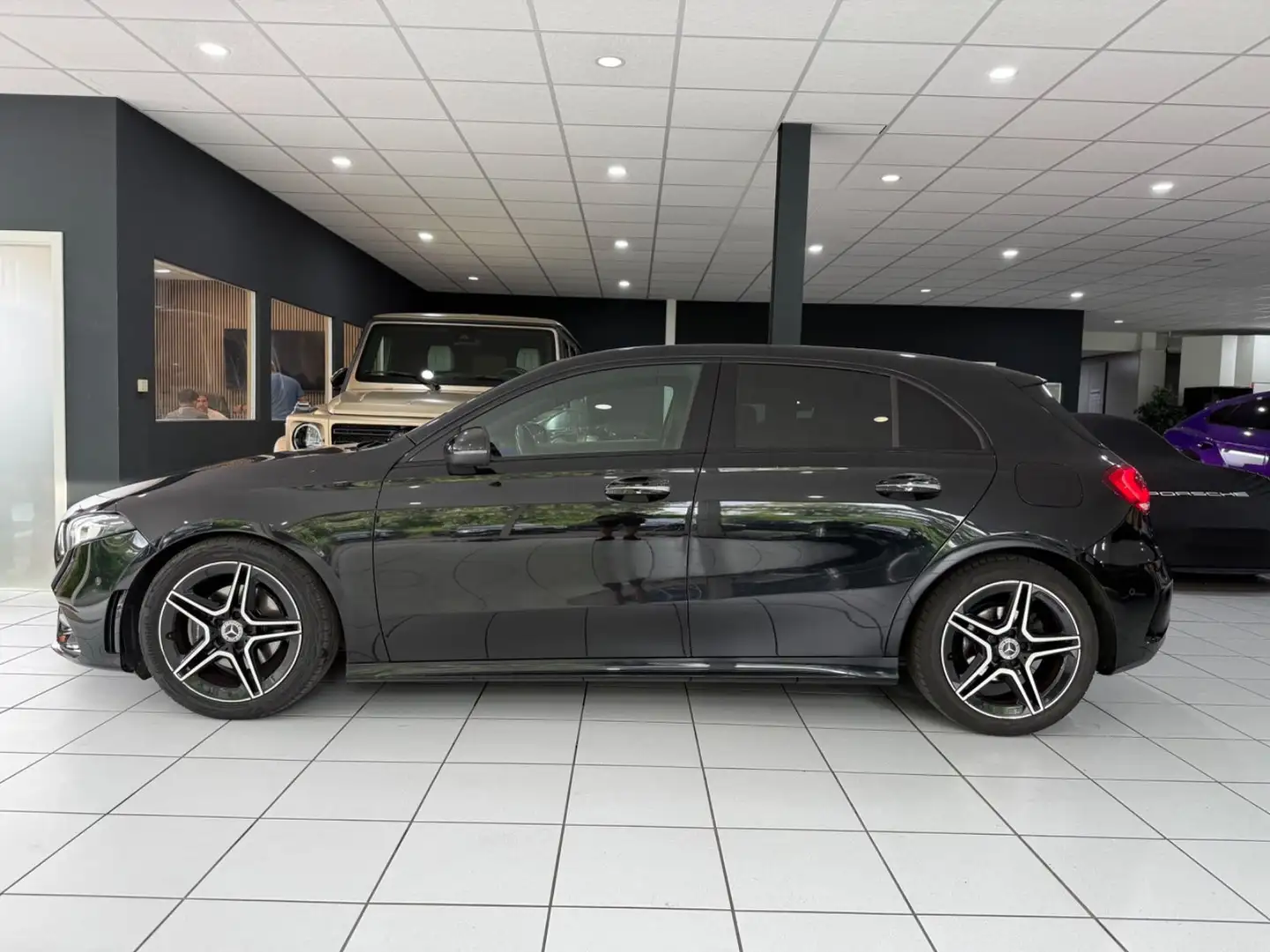 Mercedes-Benz A 180 d*Aut.*AMG-LINE*KAMERA*KEYLESS*AMBIEN*CARPL Nero - 2