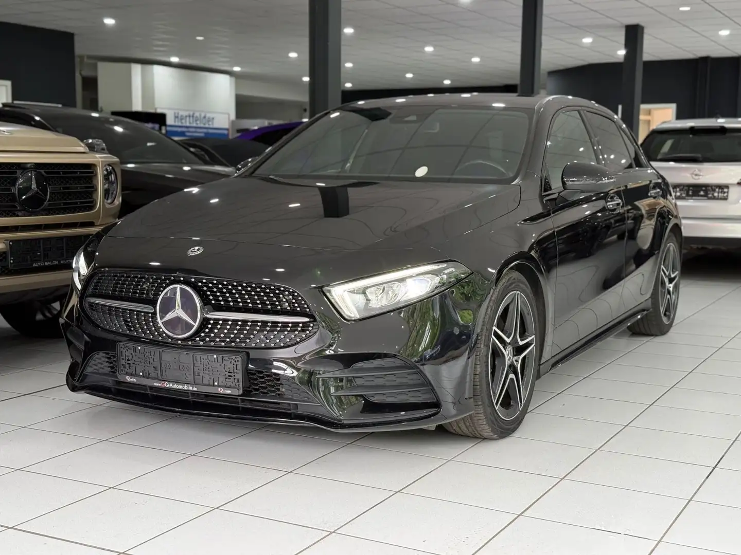 Mercedes-Benz A 180 d*Aut.*AMG-LINE*KAMERA*KEYLESS*AMBIEN*CARPL Nero - 1