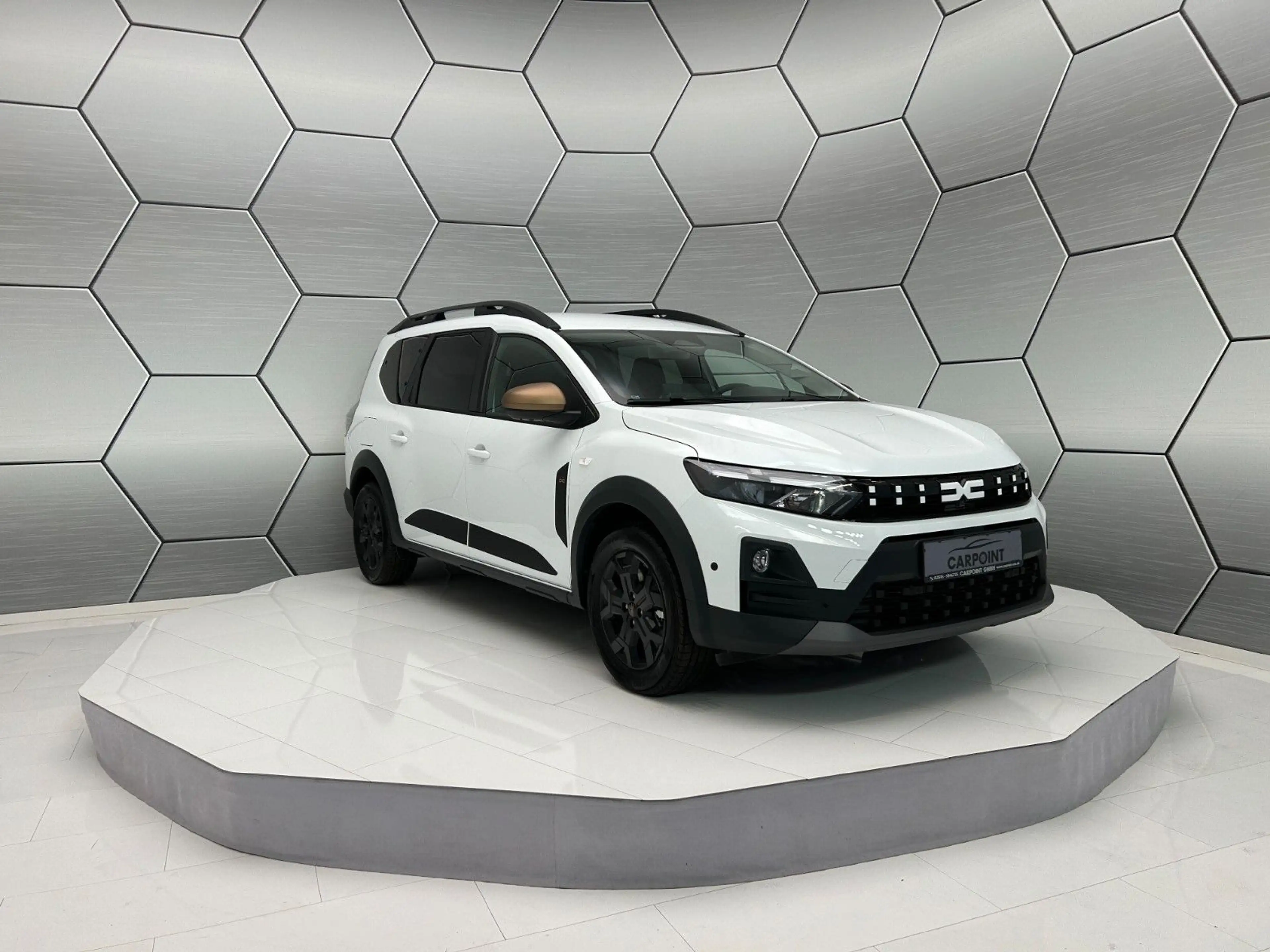Dacia Jogger Extreme Eco-G 120 AT Winter/Driving 7-S — photo 8