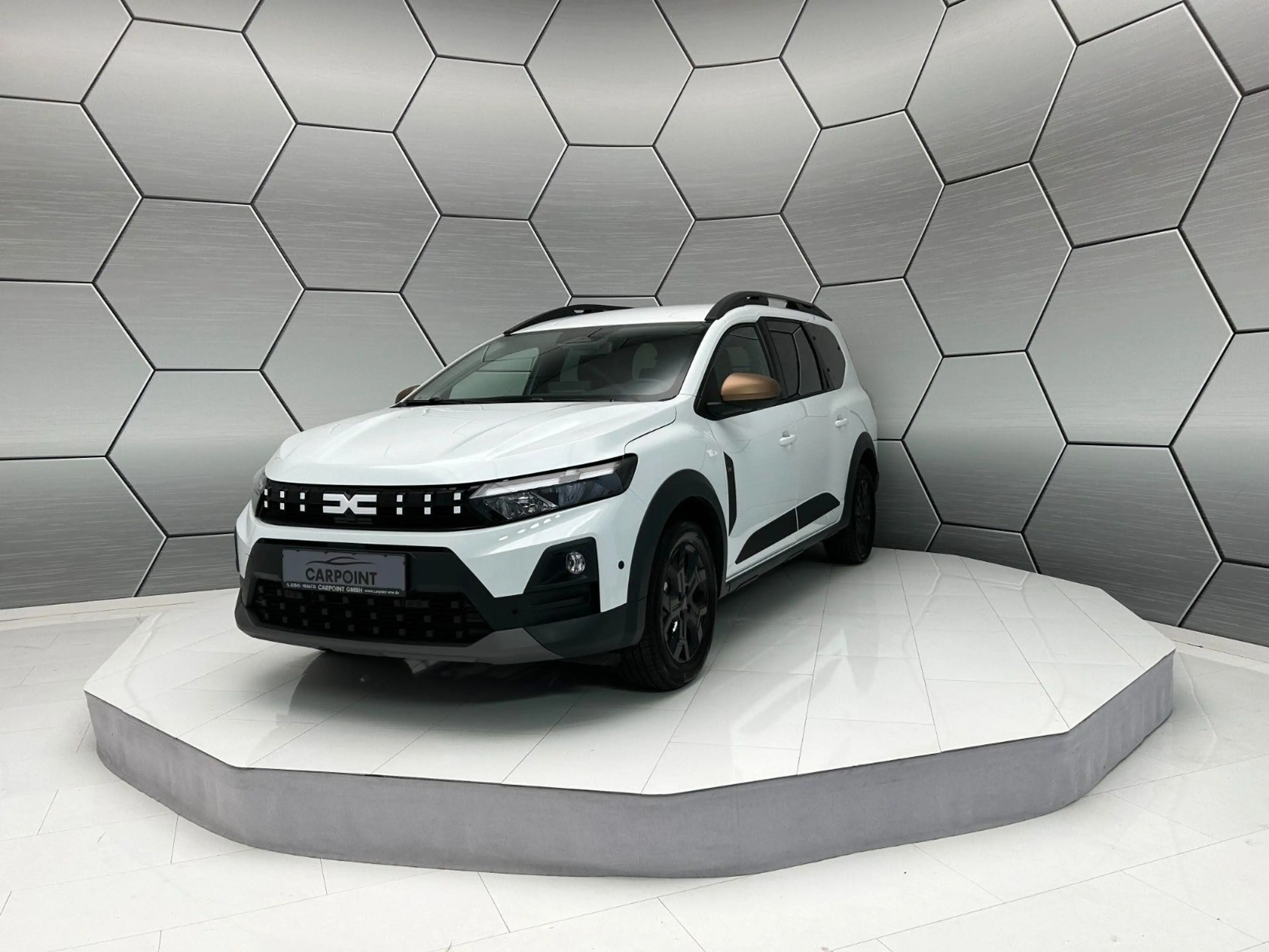 Dacia Jogger Extreme Eco-G 120 AT Winter/Driving 7-S — photo 2