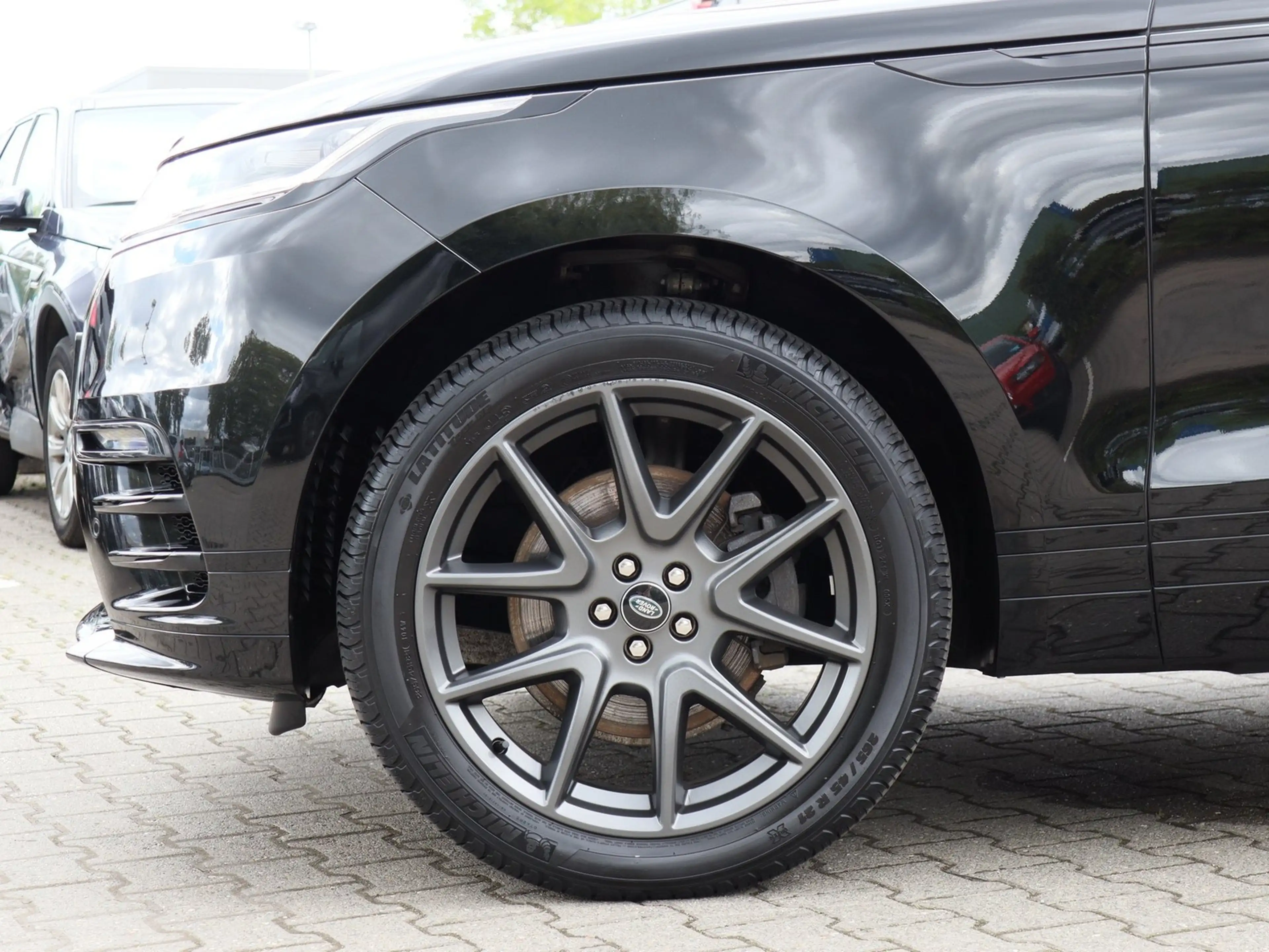 Land Rover Range Rover Velar P250 R-Dynamic SE Luftfederung, Black Pack — photo 9