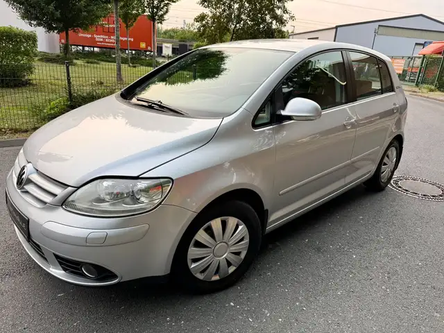 Volkswagen Golf Plus Goal*Klima*Navi*AllwetterReifen*Tüv NEU!!!