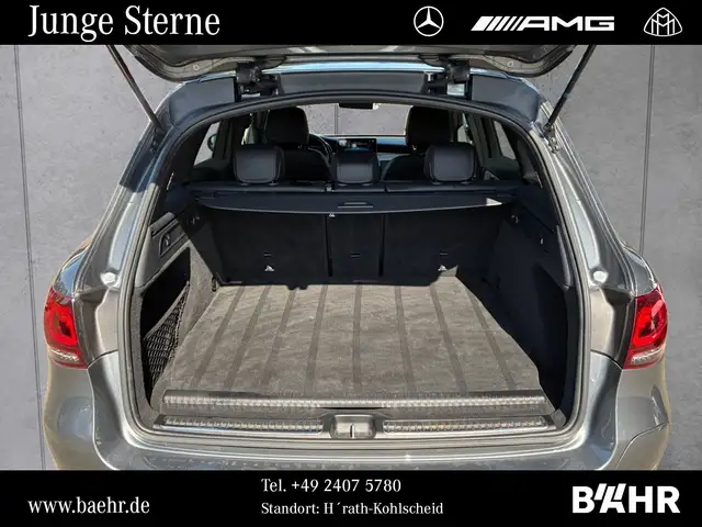 Mercedes-Benz 300 view 10