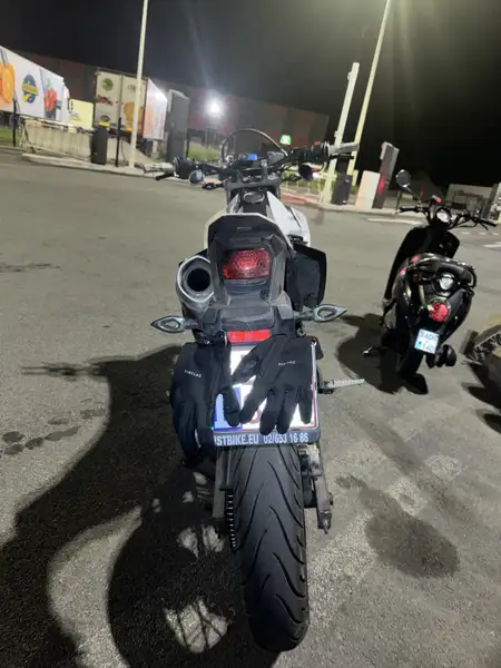 Yamaha WR 125 - foto 2