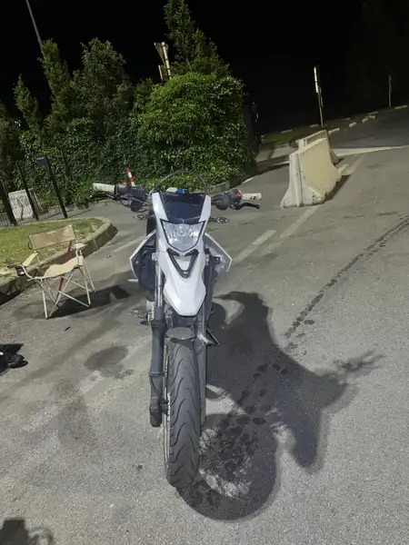 Yamaha WR 125 - foto 4