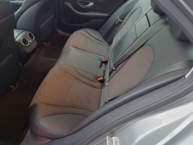 Mercedes-Benz C 200 cdi EXCLUSIVE*NAVI*BT*EGSD*PTS*SPURPAKET*SHZ* — photo 6