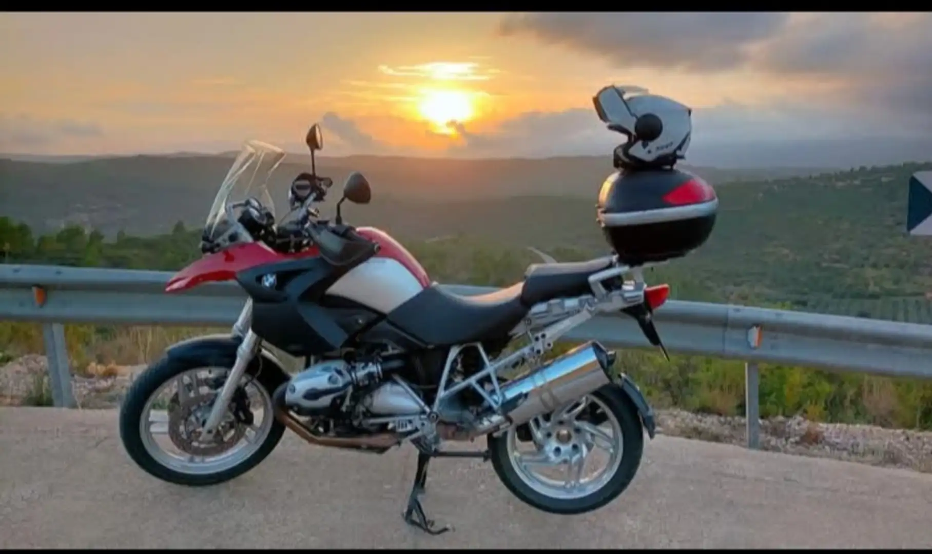 BMW R 1200 GS Rouge - 2