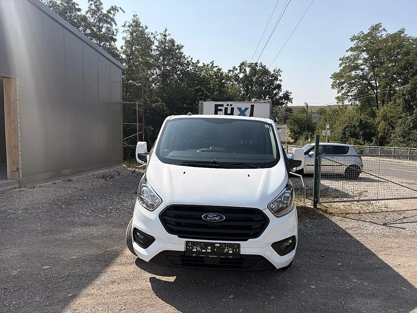 Ford Transit Custom Kasten 2,0 L2H1 300 Trend Weiß - 2