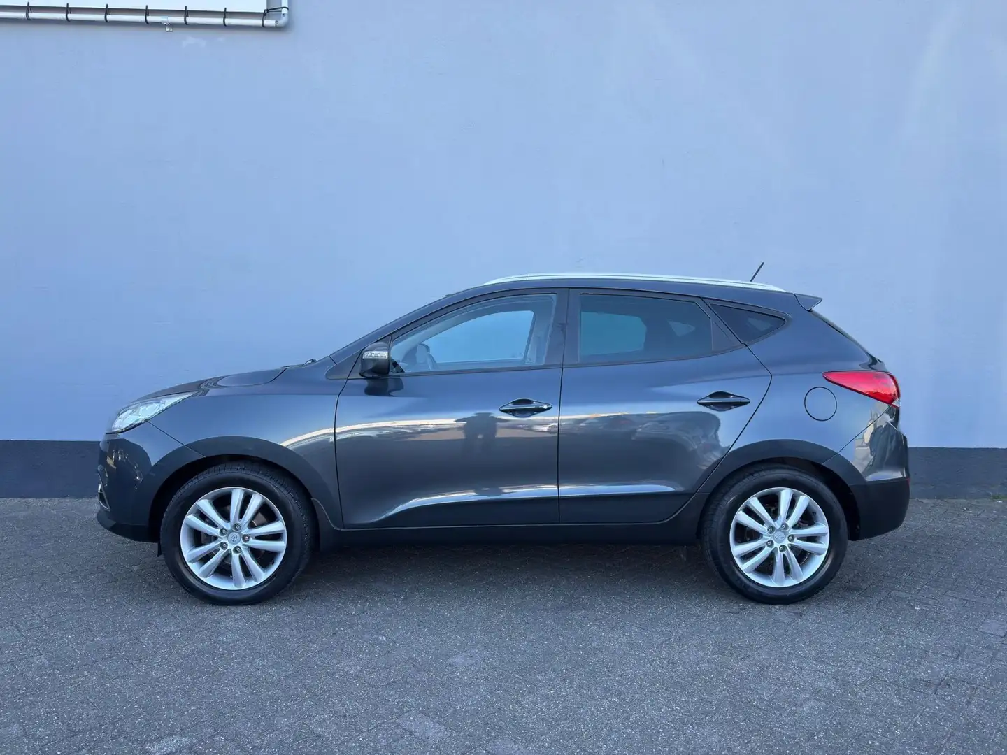Hyundai iX35 2.0i i-Catcher Automaat - Navigatie - Lederen Inte Grijs - 2