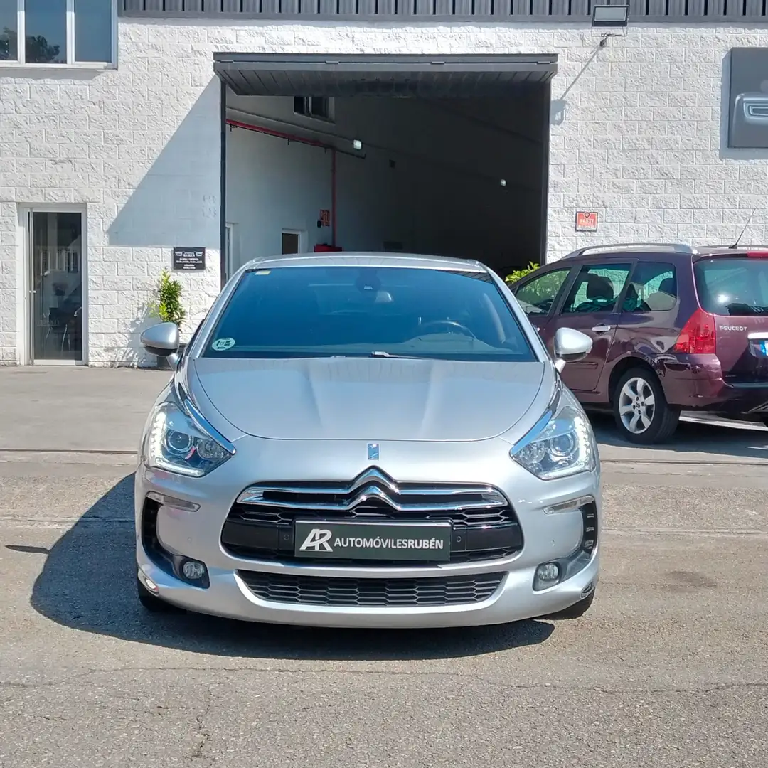 Citroen DS5 1.6e-HDi Design CMP 112 Gris - 2