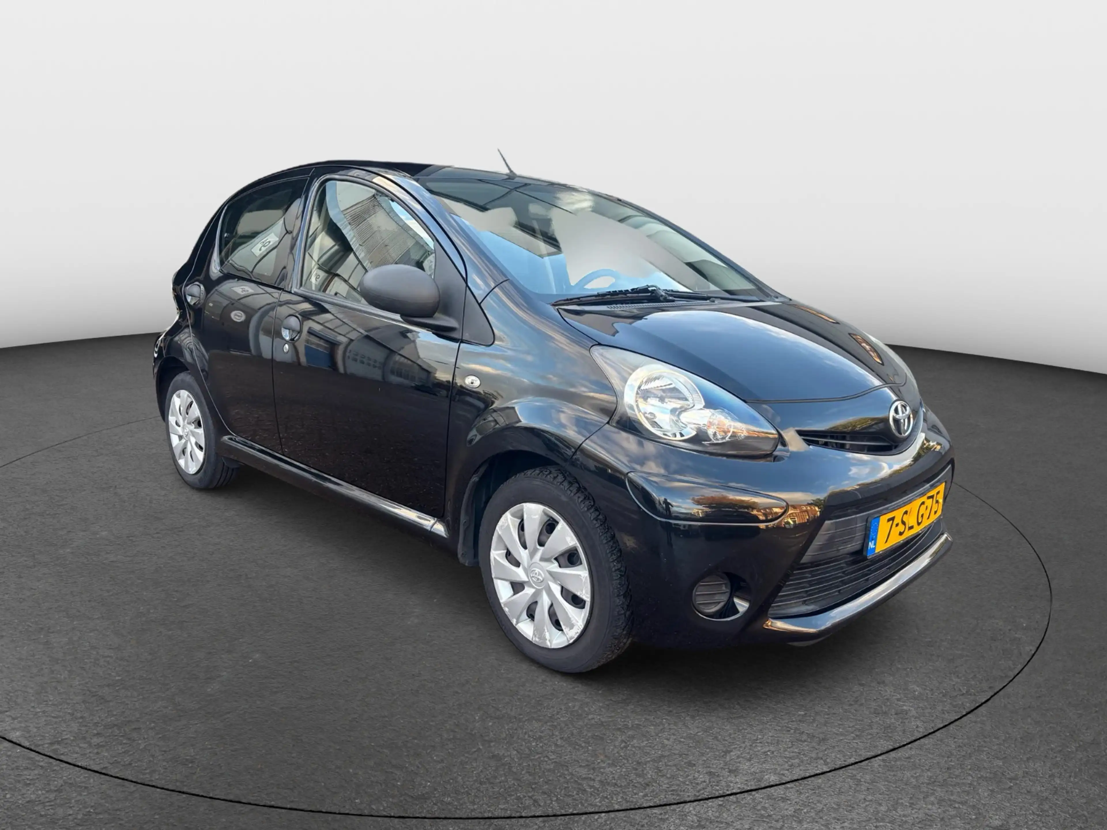 Toyota Aygo 1.0 VVT-i NAP Airco Bluetooth 64.000KM — photo 6