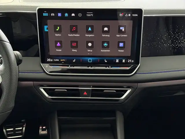 Volkswagen Tiguan view 11