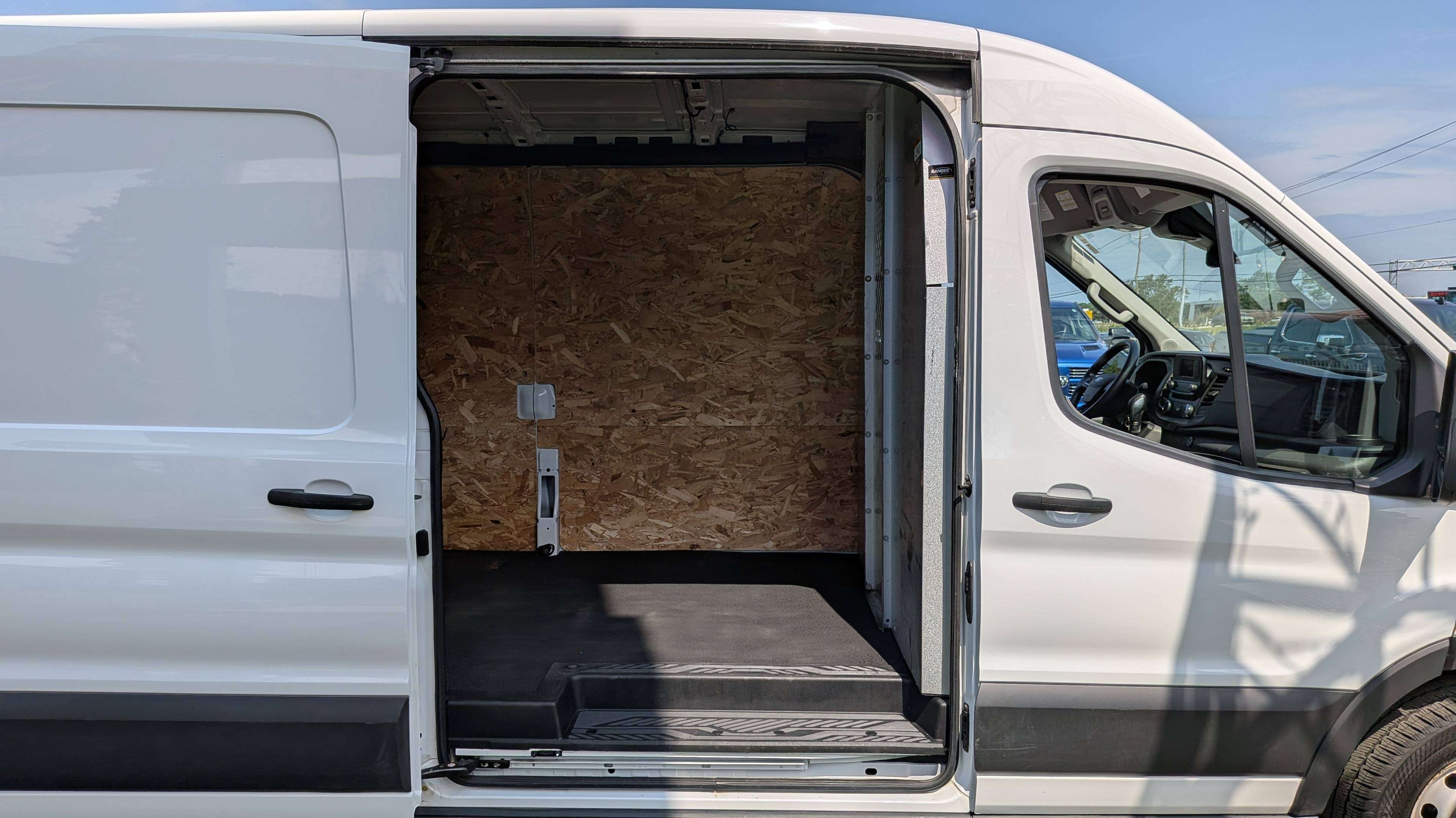 Ford Transit Cargo Van 2022