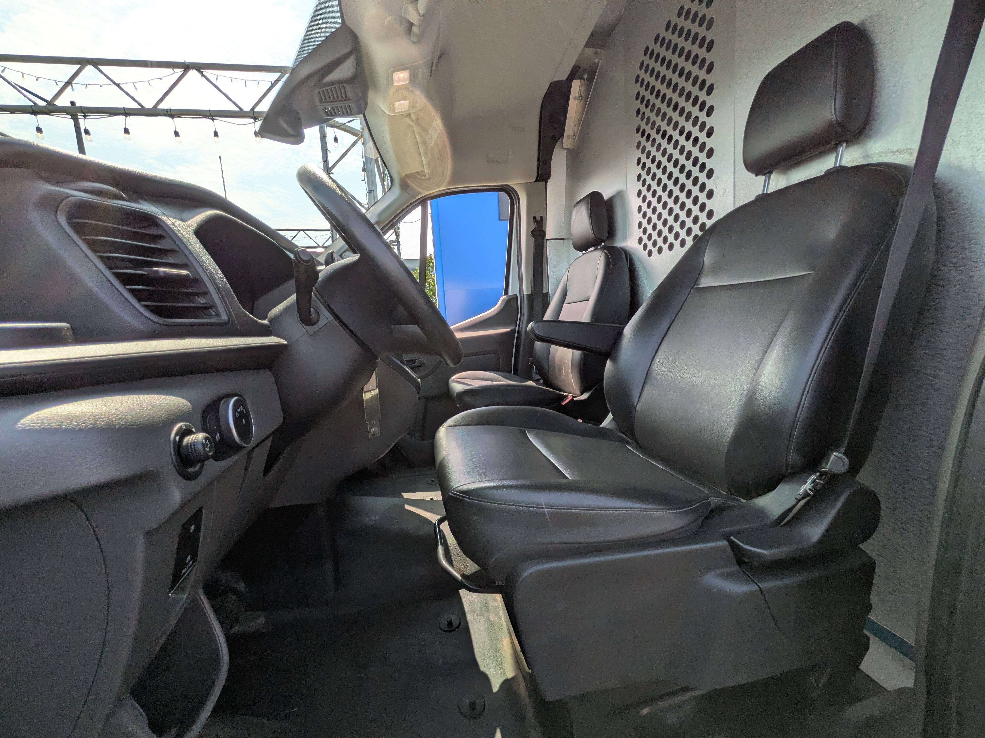 Ford Transit Cargo Van 2022