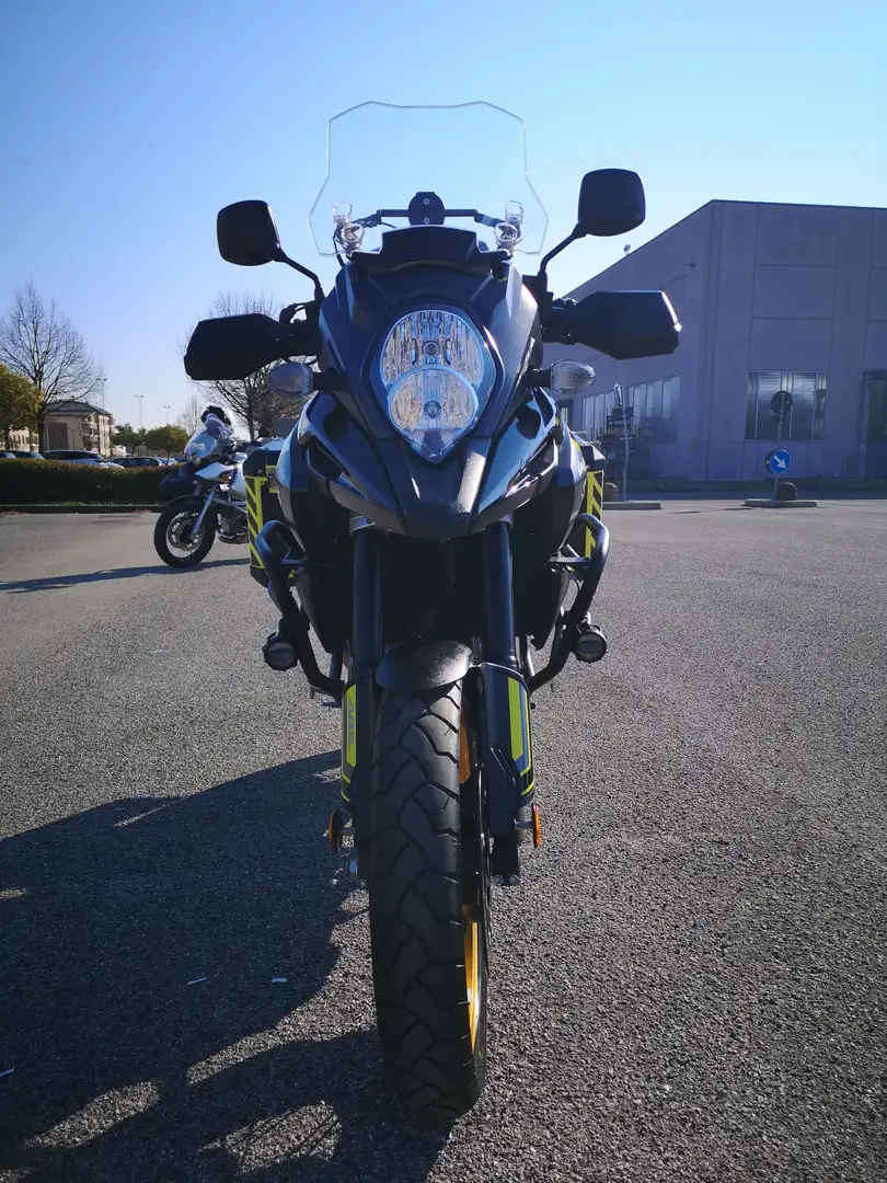Suzuki V-Strom 1000 XT Amarillo - 2