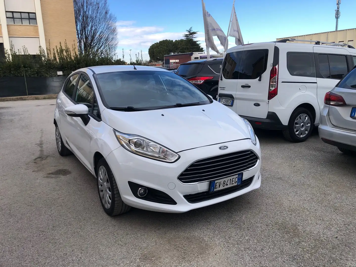 Ford Fiesta 5p 1.5 tdci 75cv Wit - 2