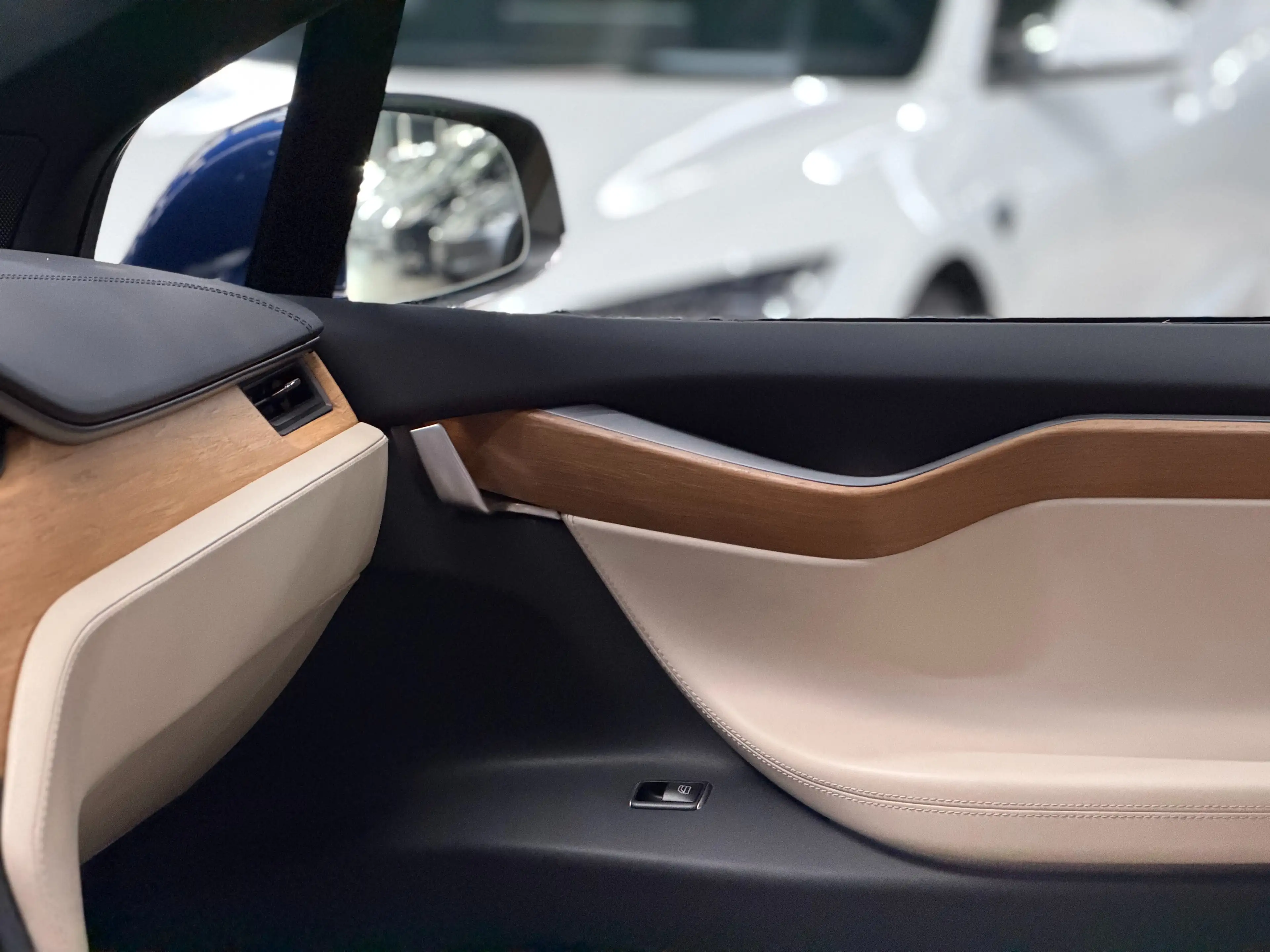 Tesla Model X LONG RANGE PLUS - FULL SELF DRIVING - 7 SEATS — photo 11