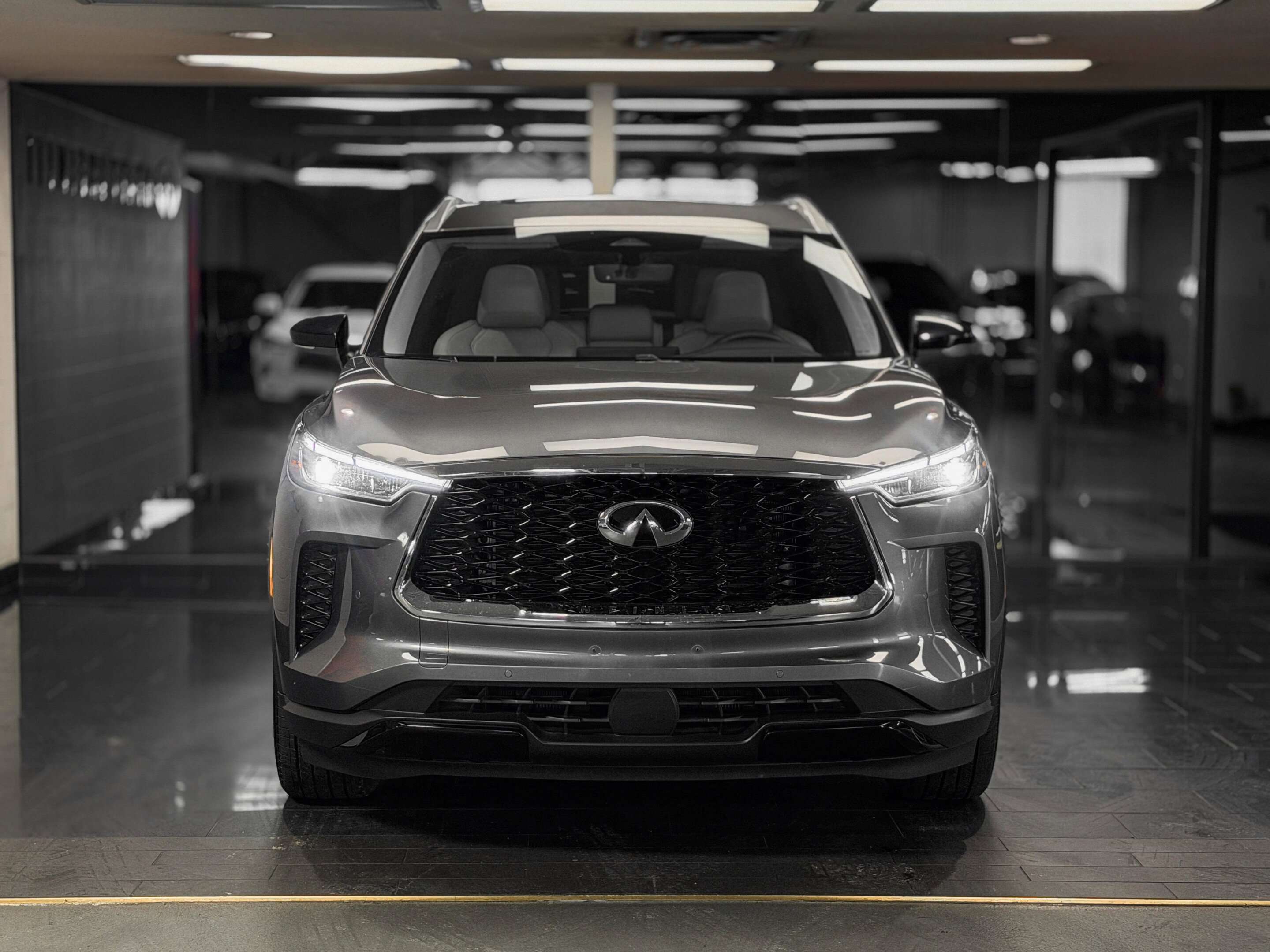 2024 Infiniti QX60 LUXE | Wireless Charging Pad | Memory Seats — снимка 4