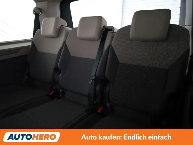 Volkswagen T7 Multivan 2.0 TDI Life lang Ansicht 29