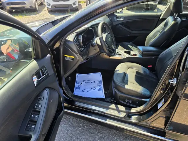 Kia Optima 2011 — photo 7