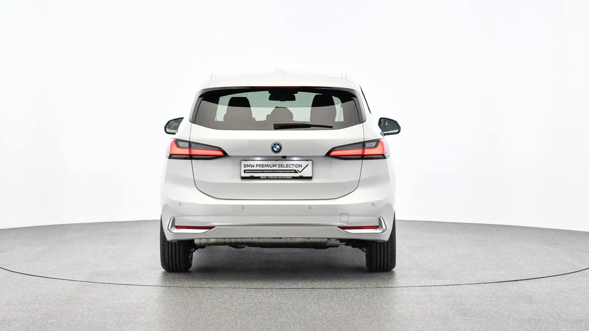 BMW 225 225e xDrive Active Tourer Blanc - 2
