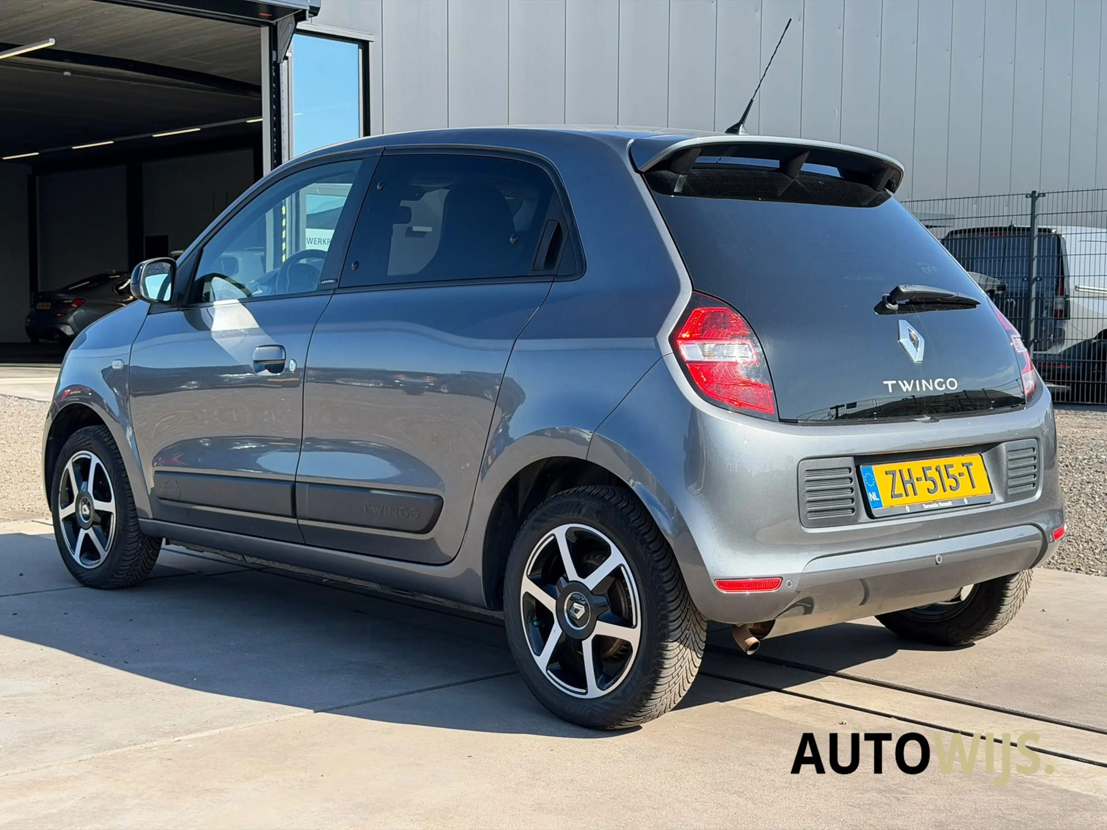 Renault Twingo 1.0 SCe Limited|NL AUTO|AIRCO|APK 7-2027|GOED ONDE — photo 5